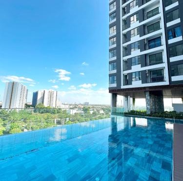 The Emerald Golf View