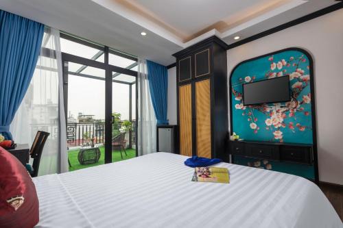 Queen Light Hotel - Ha Noi Old Quater
