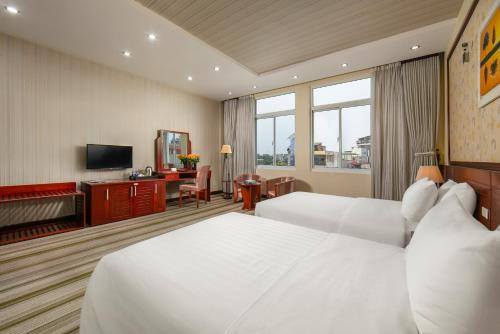 A25 Premium Hotel - 705 Lac Long Quan