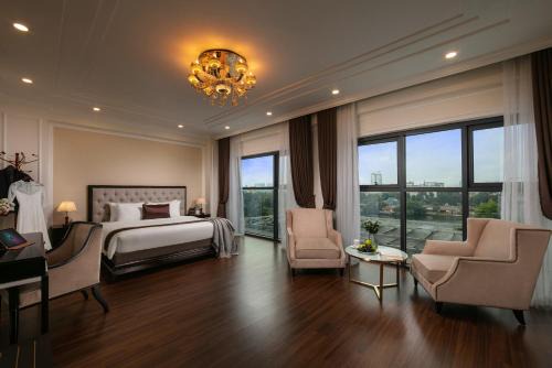 Adonis Hotel