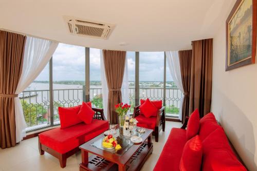 Cuu Long Hotel